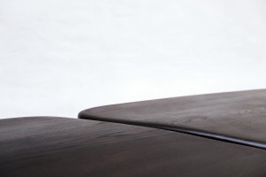 <a href=https://www.galeriegosserez.com/gosserez/artistes/loellmann-valentin.html>Valentin Loellmann </a> - Steel - Table